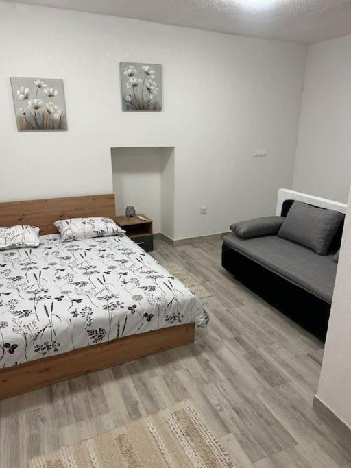 Apartman Kastel Kastela Ngoại thất bức ảnh